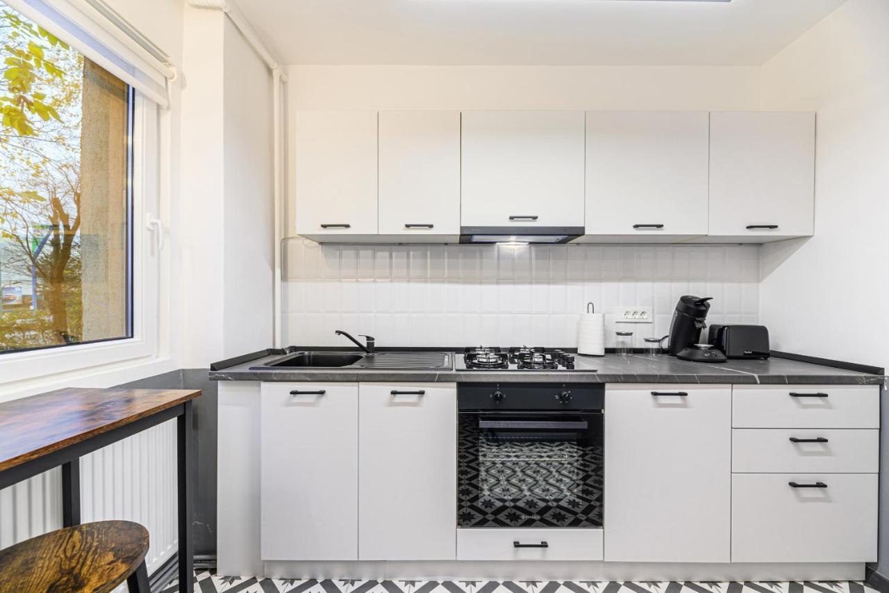 Travelers Hideout - Central Apartment براشوف المظهر الخارجي الصورة